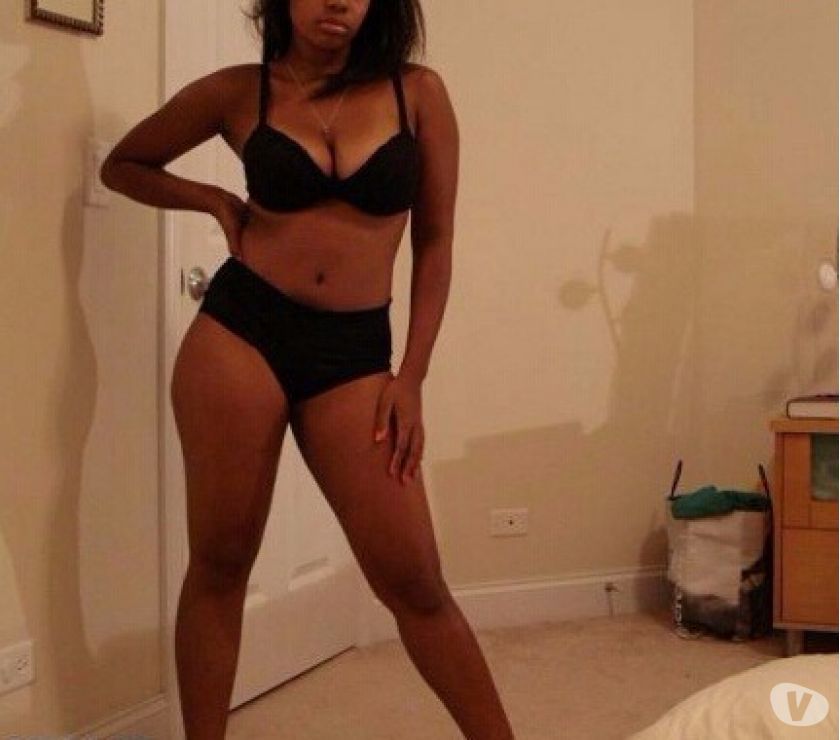 Belle petite cochonne sensuelle
